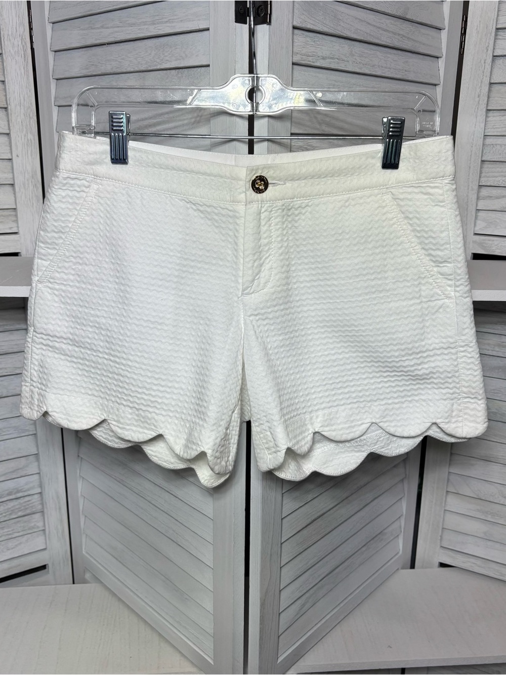 Lilly Pulitzer White The Buttercup Scalloped Hem Shorts Size 0